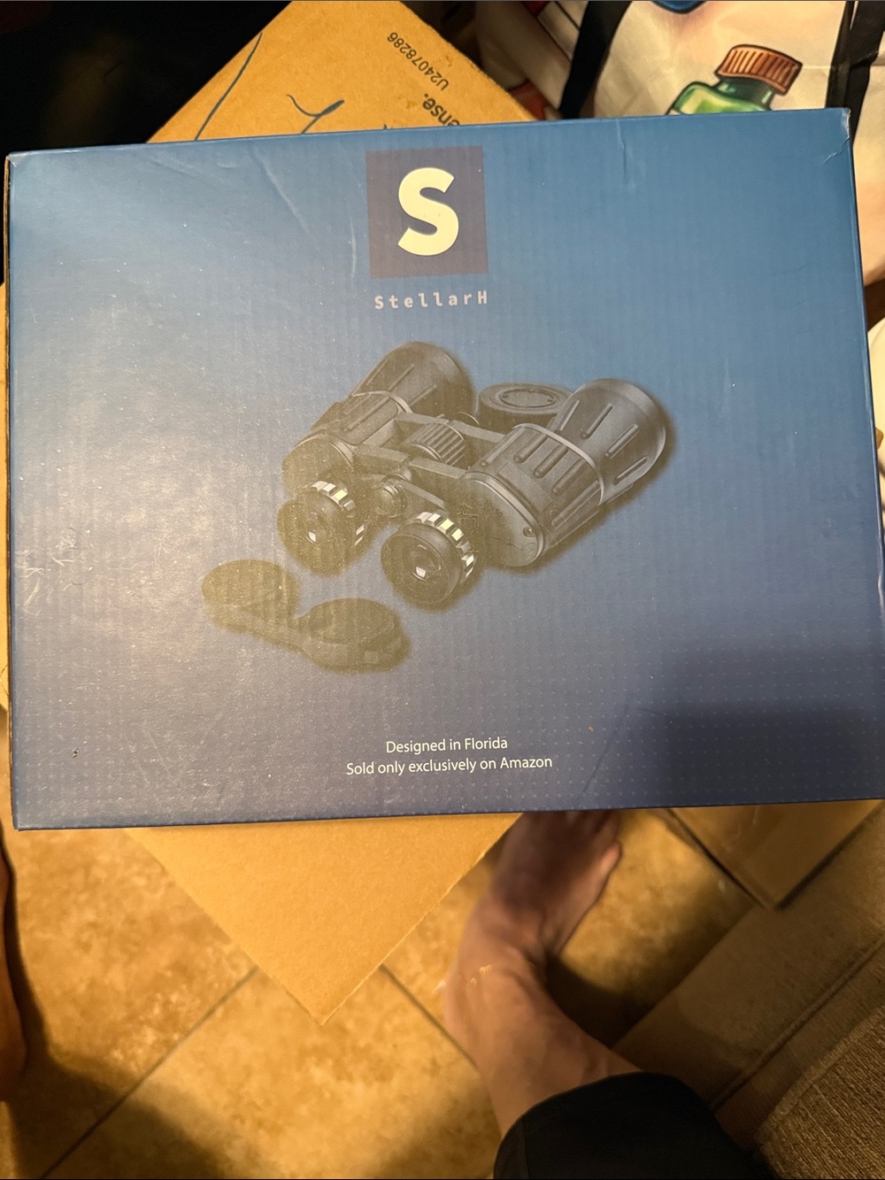 Stellah Black Binoculars - Compact Outdoor Optics